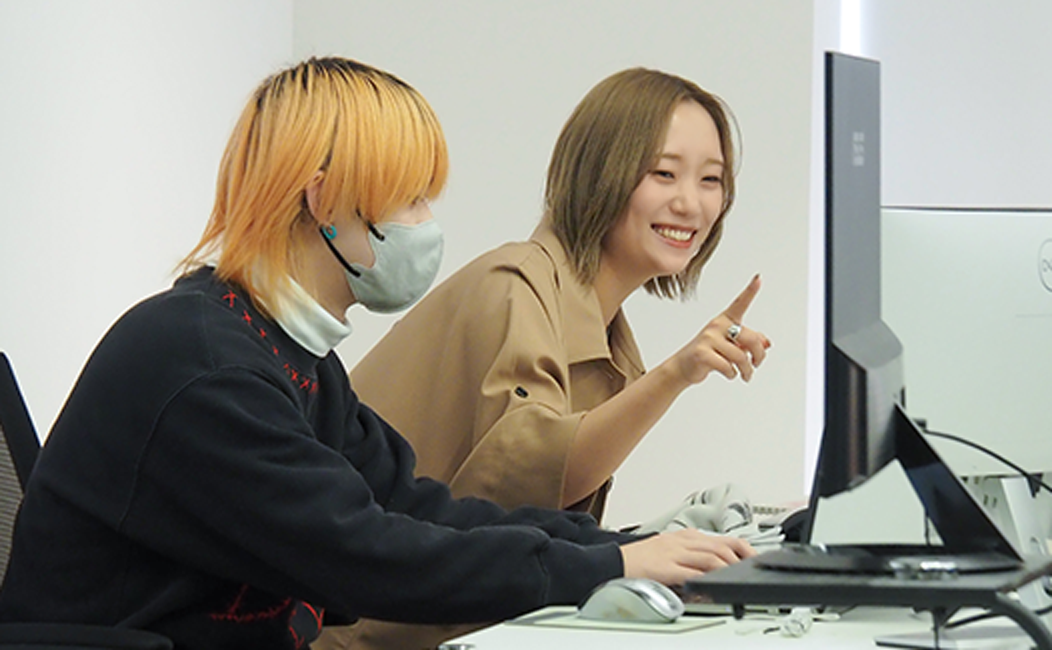 2plus8株式会社のマーケティング部社員